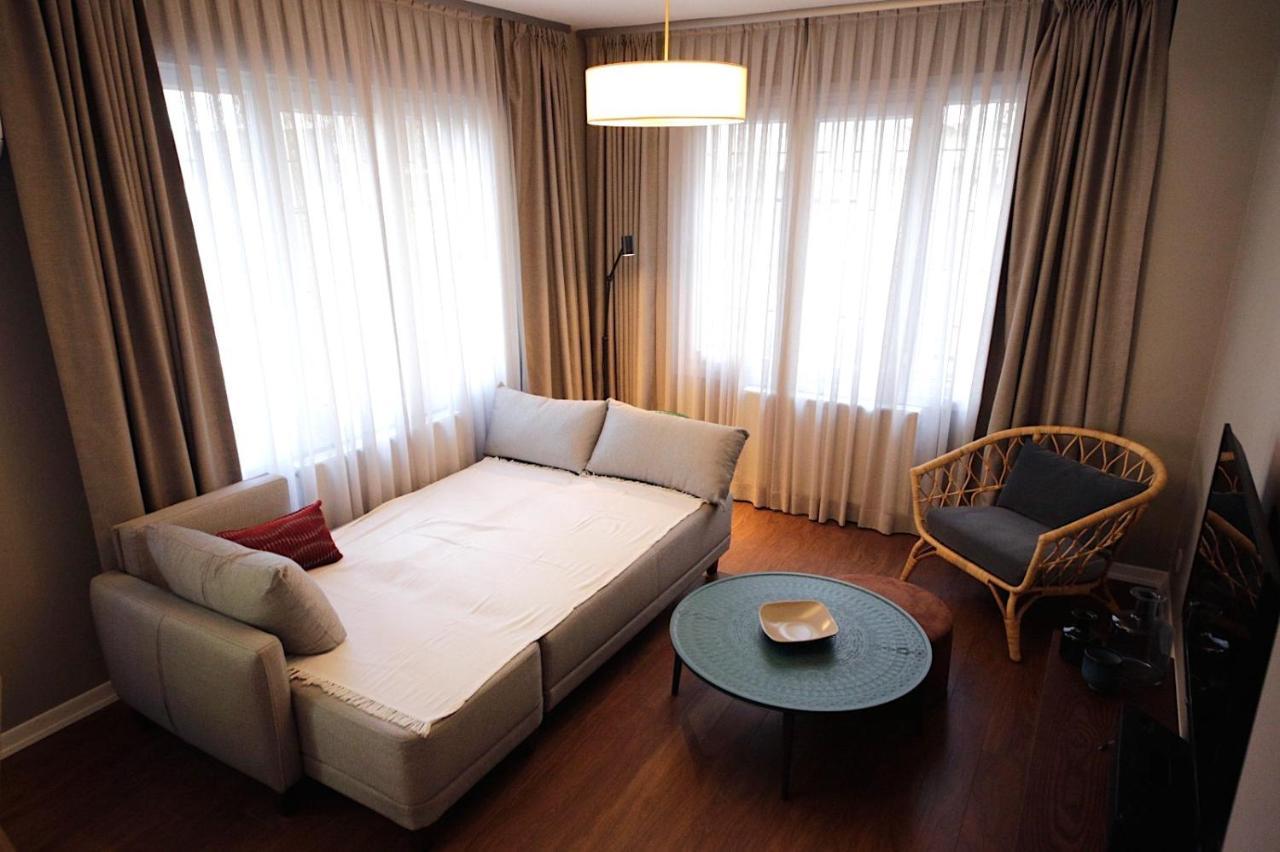 Appartamento Superior Refurbished Flat In The Heart Of Provincia di Istanbul Esterno foto