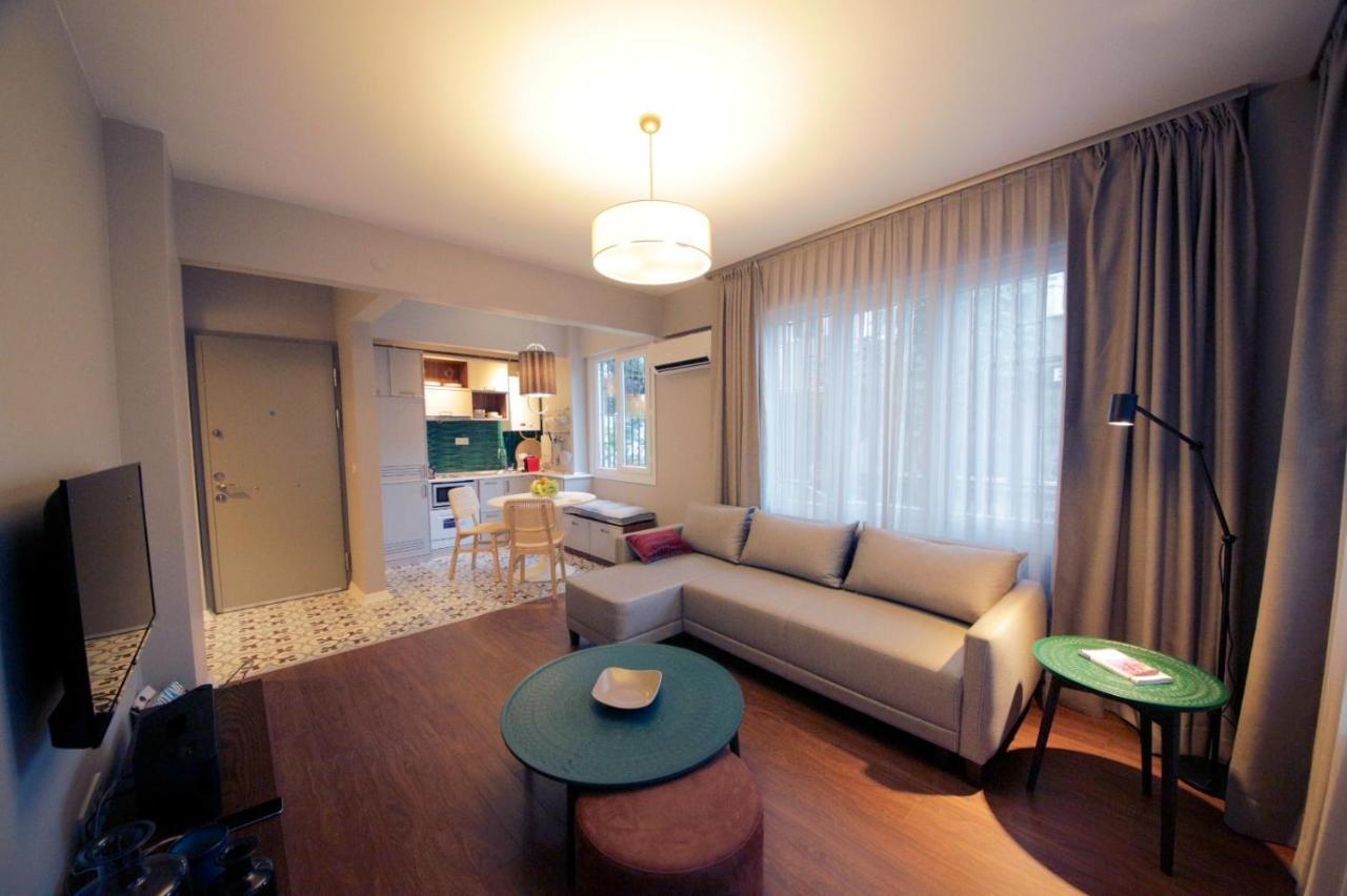 Appartamento Superior Refurbished Flat In The Heart Of Provincia di Istanbul Esterno foto